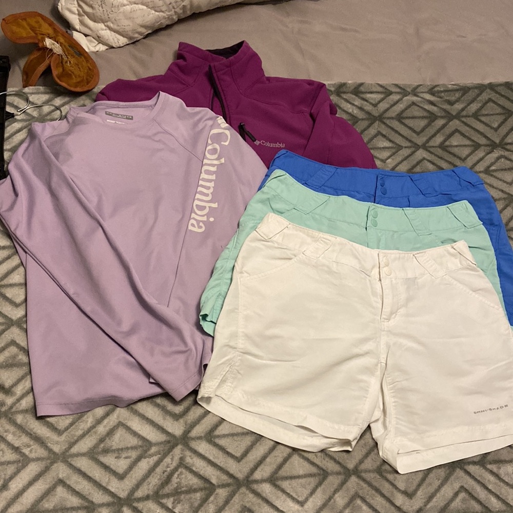 Columbia bundle ! Jacket, top, & 3 shorts (all medium)